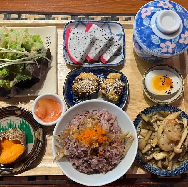 📍𝗔𝗿𝗰𝗵𝗶𝘁𝗮 𝗛𝗼𝘂𝘀𝗲 アルキタ ハウス