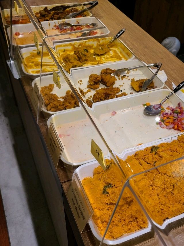 【丸の内】スリランカカレーのランチ