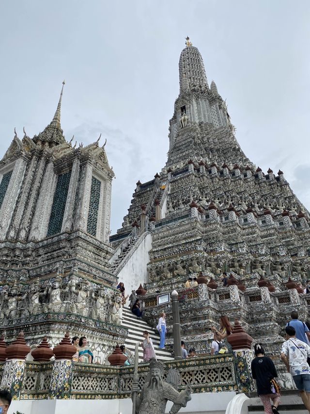มาตามรอย King the Landที่วัดอรุณราชวรารามราชวรมหา