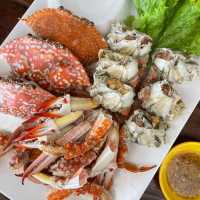 The Glass House ร้านอาหารติดทะเลหาดนาจอมเทียน
