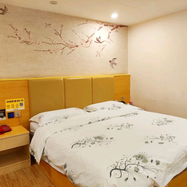 【廣州酒店】九元主題店（廣州新白雲國際機場店）
