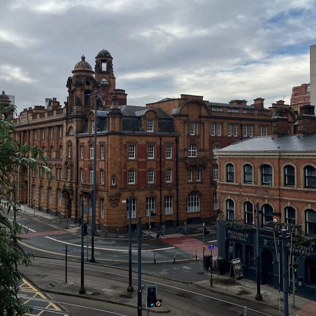 Capturing Essence of the Manchester ⚽️🇬🇧🏃‍♂️