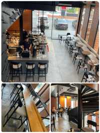 🍊🍰☕ "Bottomless Sukhumvit33 - 輕奢咖啡體驗與美味蛋糕的絕妙組合" ☕🍰🍊