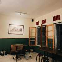 LEGION COFFEESHOP | VERY NOSTALGIC AND AESTHETIC