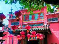 Visit Jade Emperor Pagoda