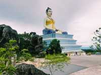 "Lok Yeay Mao" Monument