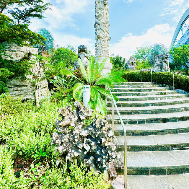 🇸🇬 Some Sculptures at Gardens by the Bay