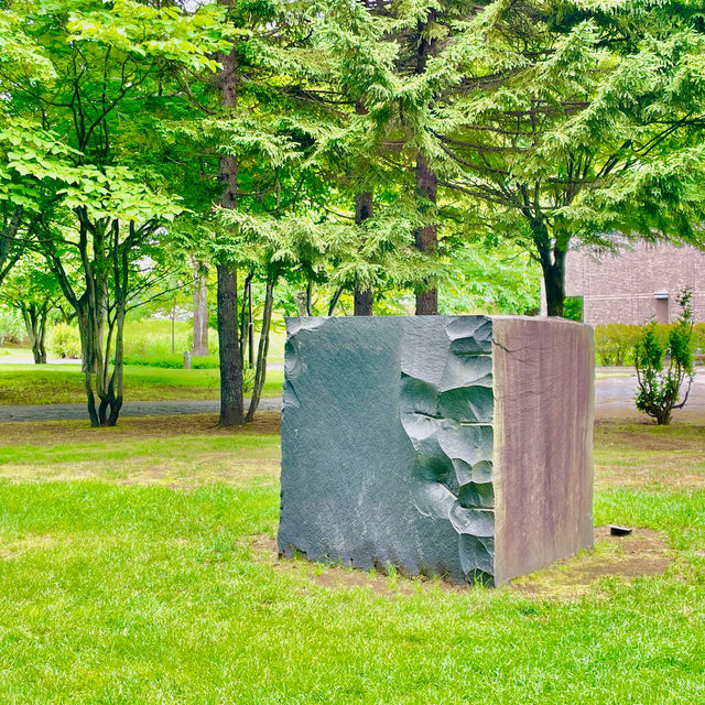 Art and Nature in Harmony