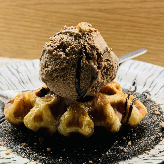 銅鑼灣日本料理～昼月 Daymoon Cafe & Lounge