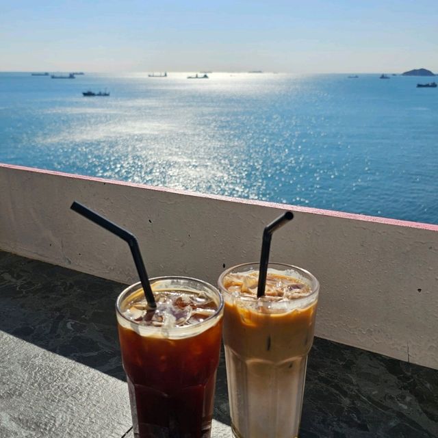 산토리니 아니고 부산입니다