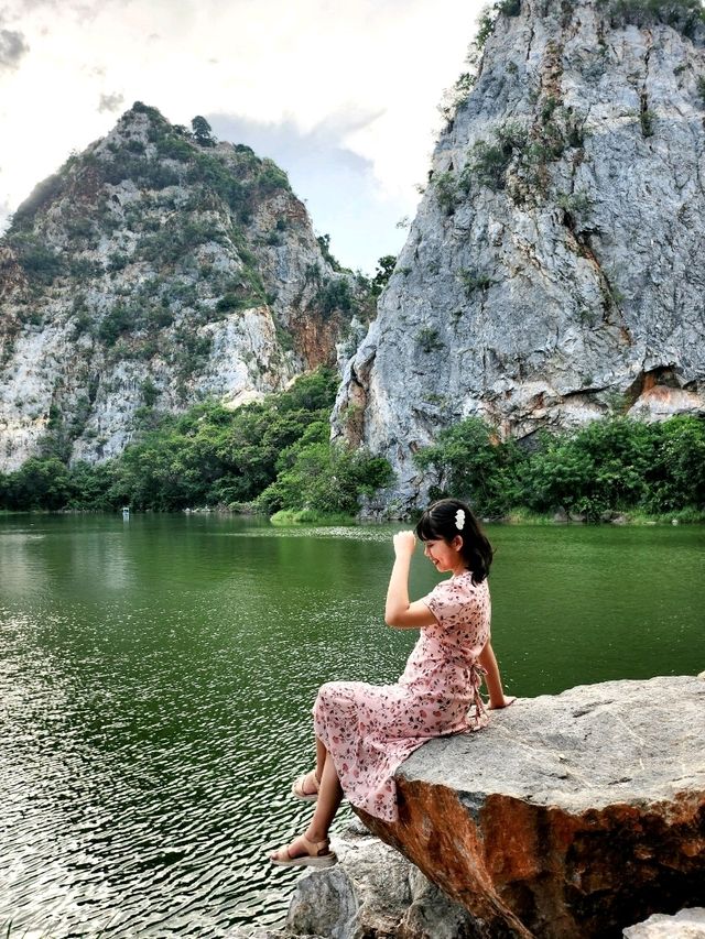 พักผ่อนหย่อนใจกันที่ "หินเขางู ราชบุรี"
