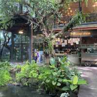 ตำกระเทยสาเกต ร้านเด็ดมิชลิน2024
