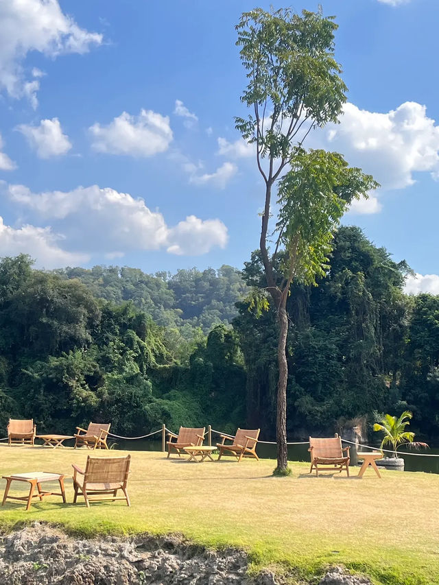 ชลบุรี ||  คาเฟ่ Serene House Cafe