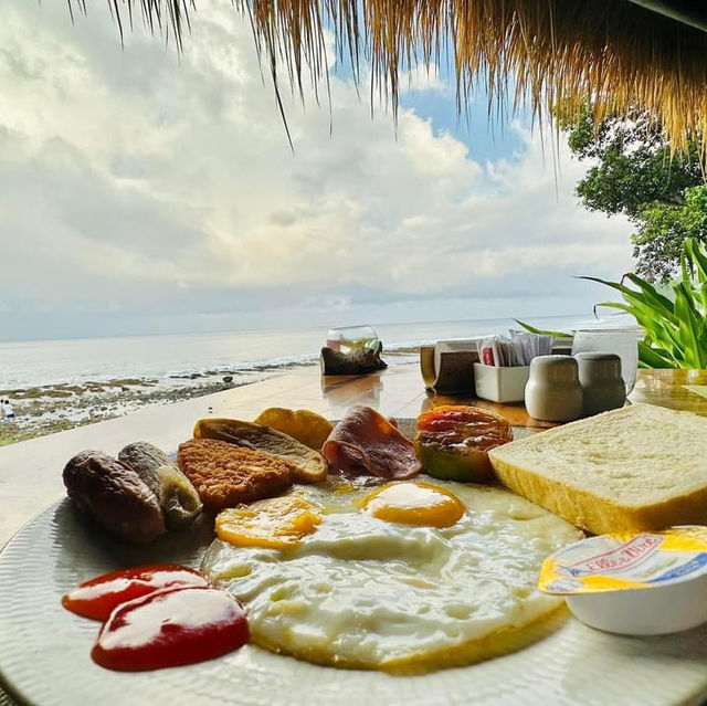 Serene Shores: Lombok's Tropical Haven