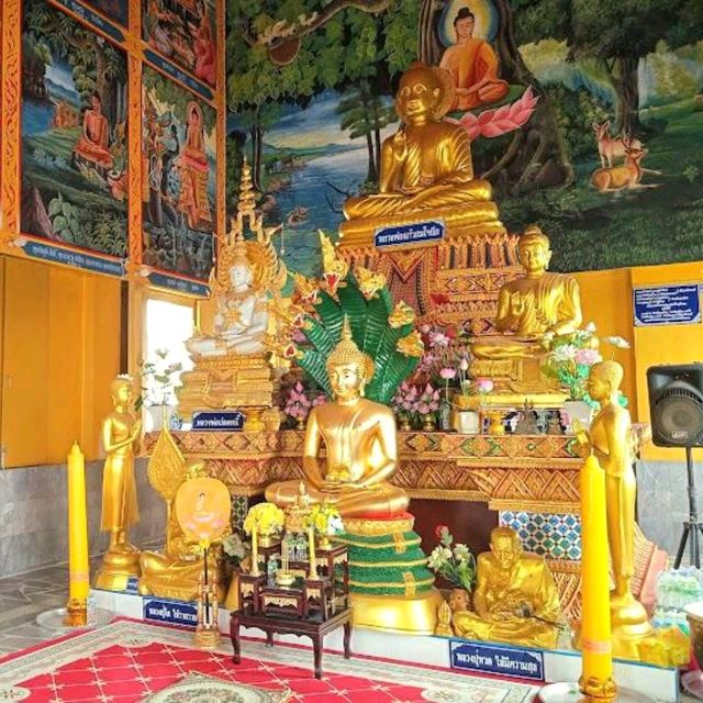 Wat Khao Laem Sing