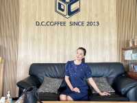 D.C. coffee คาเฟ่สไตล์มินิมอล