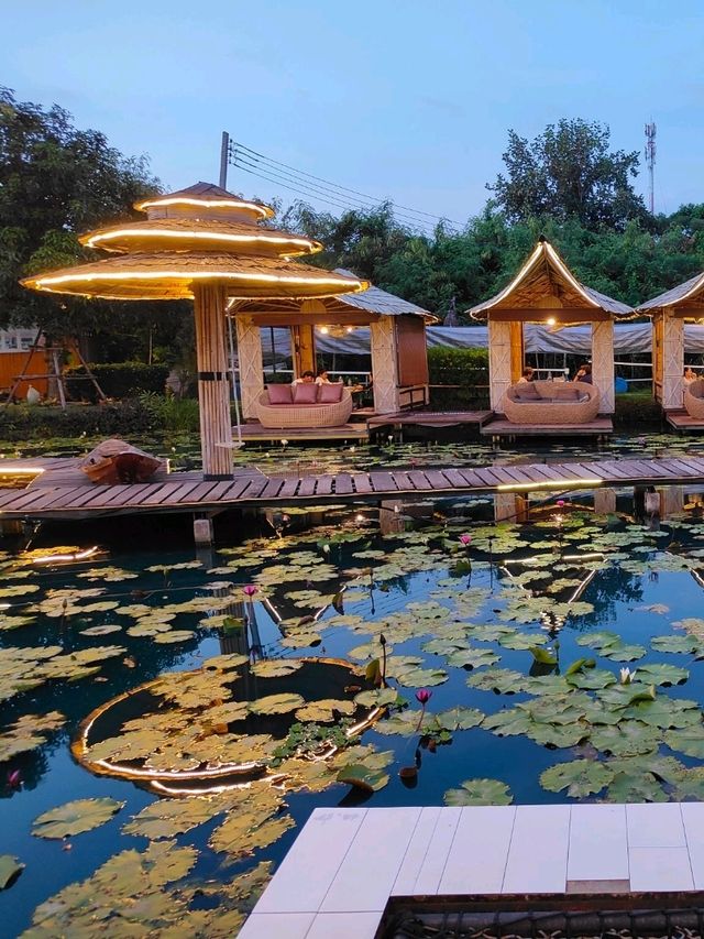 ร้านดินเนอร์บรรยากาศดีศาลายา