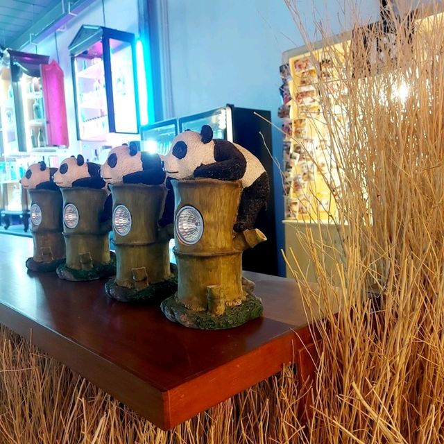 The Main Bar @ House of Benedict