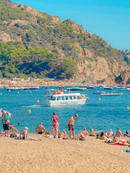 [스페인] 바르셀로나에서 1시간 반만에 가는 지중해! 토사데마르🏖️