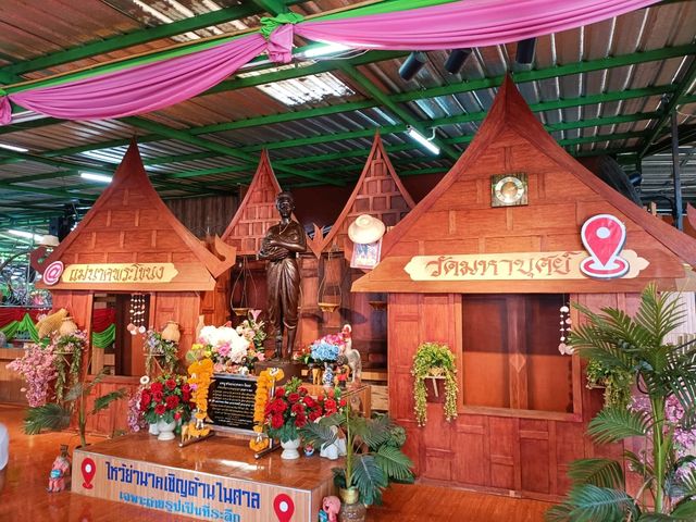 วัดมหาบุศย์ พระโขนง