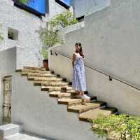 Serene Journey Through Pinto Art Museum
