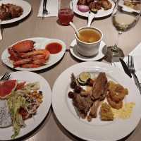 板橋  新板希爾頓MarketFlavor悅市集