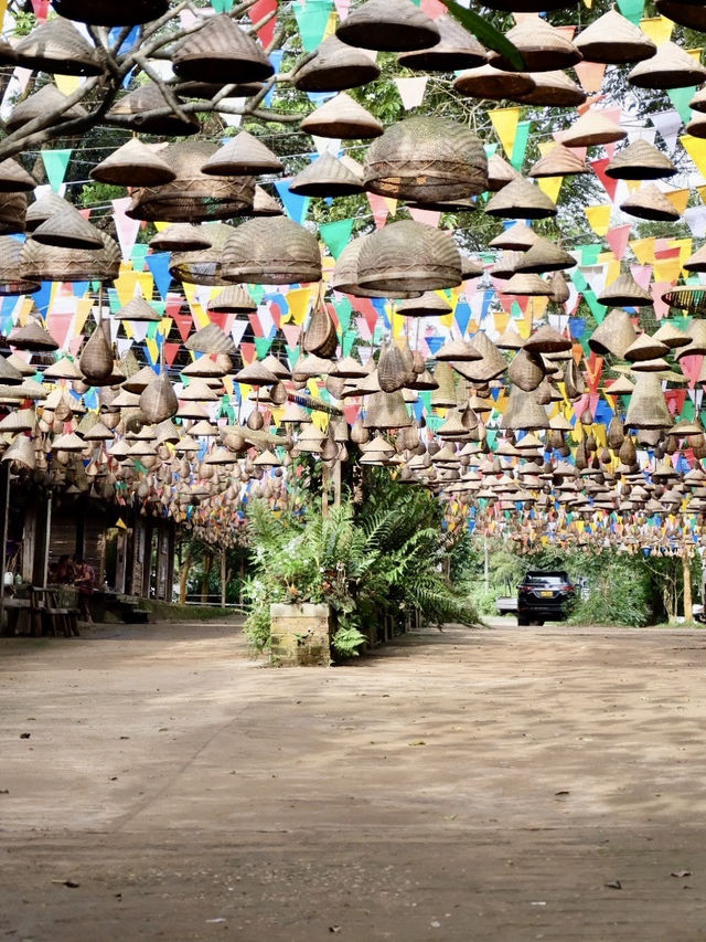 น้ำตกที่มีรางวัลการันตี 🌳 คู่กับน้ำตกกวางสี