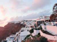 希臘 🇬🇷｜聖托里尼伊亞｜必看藍色的圓頂教堂