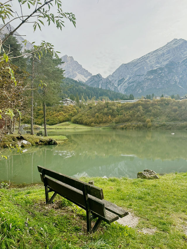 마치 동화 속에 들어온 듯한 기분, 모지고 호수 🍃✨