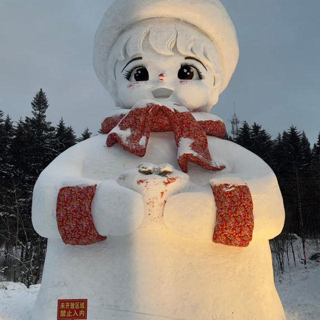 China’s Snow Town📍𝐱𝐮𝐞 𝐱𝐢𝐚𝐧𝐠