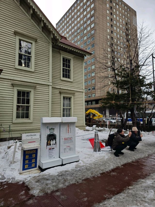 해외여행 삿포로의 랜드마크 삿포로시 시계탑 札幌市時計