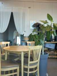 에메랄드 빛 바다와 함께 힐링할 수 있는 서산 여행지 추천! Cafe hori🌿✨