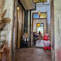 หลงรัก คอฟฟี่โรสเตอร์ ร้านกาแฟนั่งชิลที่อุบล