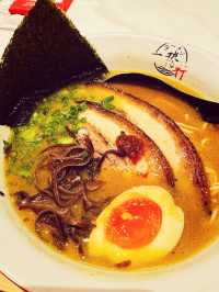 A Festive Feast at TRX: Ramen & Christmas Magic 🎄🍜