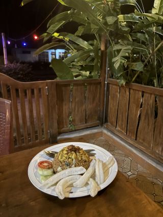 Dinner at Patio Resto in Riung: Simple Food, Big Flavor 🍜🌙