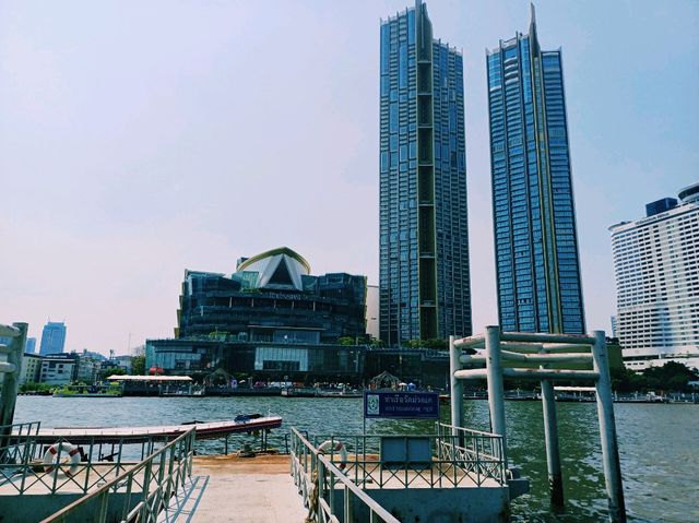 泰國曼谷湄南河畔古跡寺廟教堂清真寺商場一日遊行程，全程免費參觀，適合休閒打卡拍照📸祈福