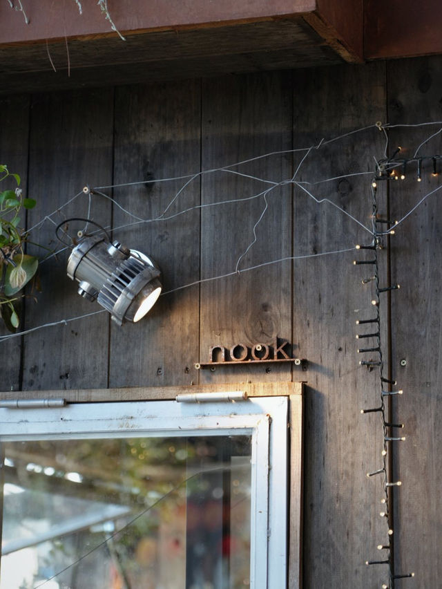 NOOK CAFE