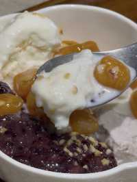 Artisanal Creations at Yuen Yeung Dessert Cafe: Fresh, Handmade, Authentic