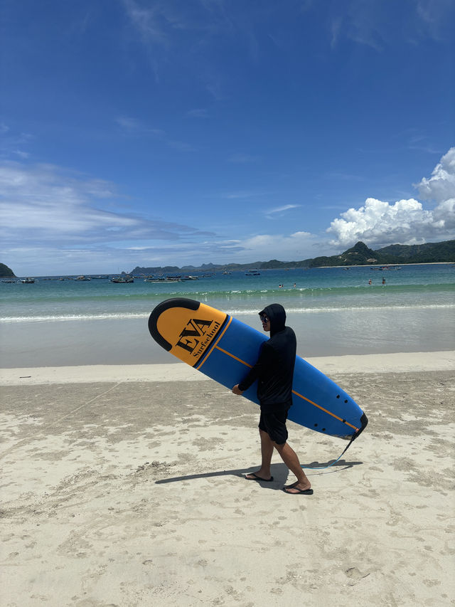 Why Selong Belanak Beach in Kuta Lombok is Perfect for Beginner Surfers 🌊🏄‍♂️