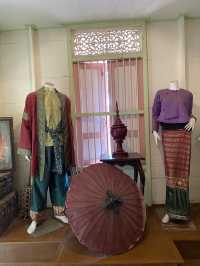 บ้านวงศ์บุรี จ.แพร่ – คฤหาสน์สีชมพูสุดคลาสสิก 