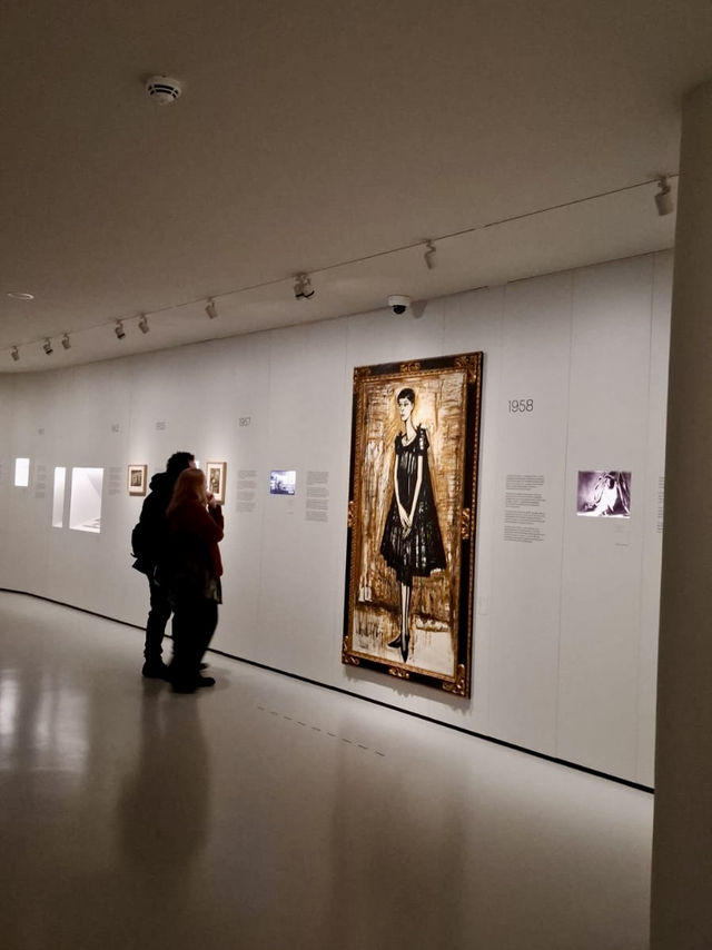 Fashion Meets Art at Museo Cristóbal Balenciaga - A Must-See in Getaria