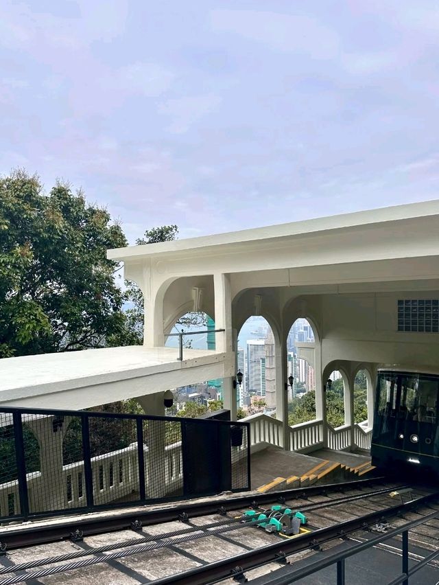 Hiking to Victoria Peak: An Easy and Scenic Route