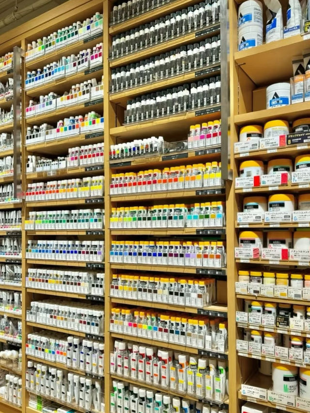 📚 日本の文房具好き必見！宝物のような文房具店ガイド ✨