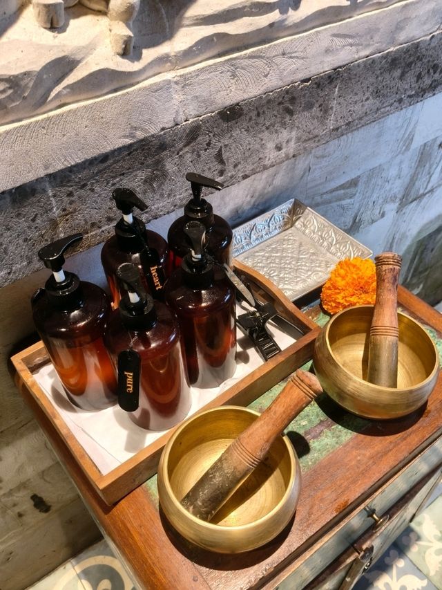 🇮🇩 Unique but Unpleasant Spa Day🤣Green Tara Spa 