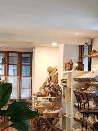 Charlotte Hut Coffee & Tea Bar
