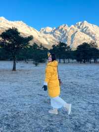 Jade Dragon Snow Mountain (玉龙雪山)