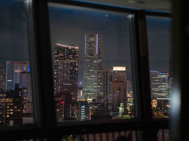 昼と違う顔！横浜マリンタワーからの絶景パノラマ🌇🌃