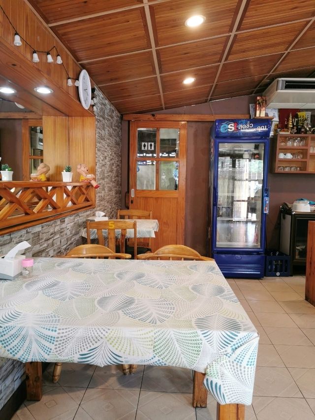 ครัวป้าตุ๋ย ร้านลับสุดอร่อย แถวประชาชื่น 