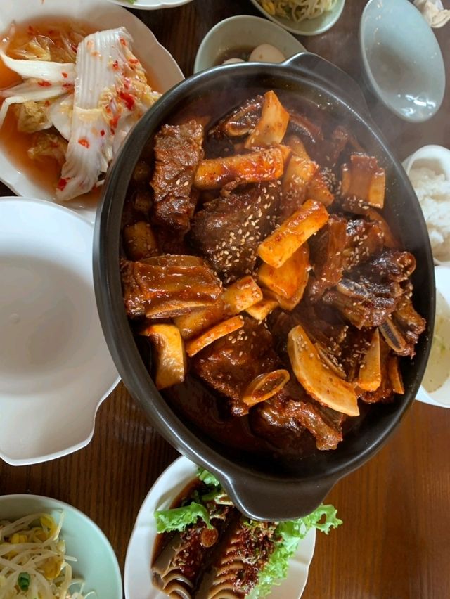 [🇰🇷慶州] 황리단길で味わうやさしい韓定食「トンリ（동리）」