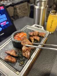 【韓国・ソウル🇰🇷】今バズってる狎鴎亭ロデオの焼肉店😋